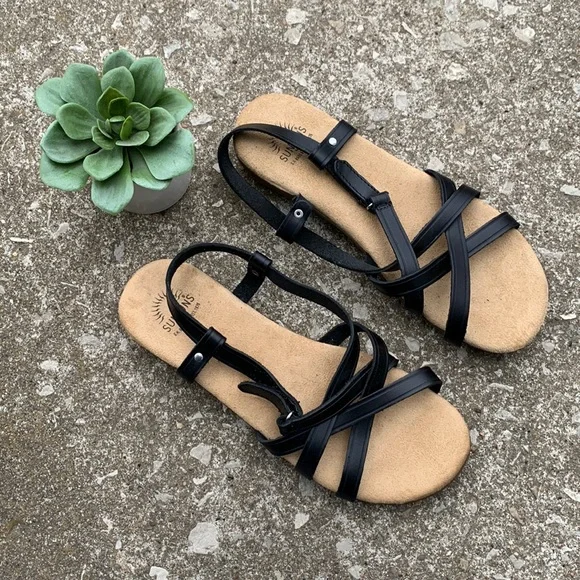 G.H. Bass Co. Shoes Gh Bass Co Sun Juns Margie Ii Leather